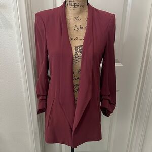 Babaton Open front Power Hip Blazer. Elegant Women's Burgundy Blazer